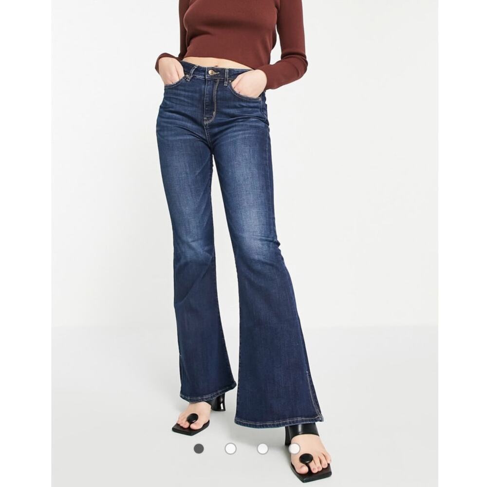 American Eagle super high rise flared jeans Size 12 distressing in dark blue